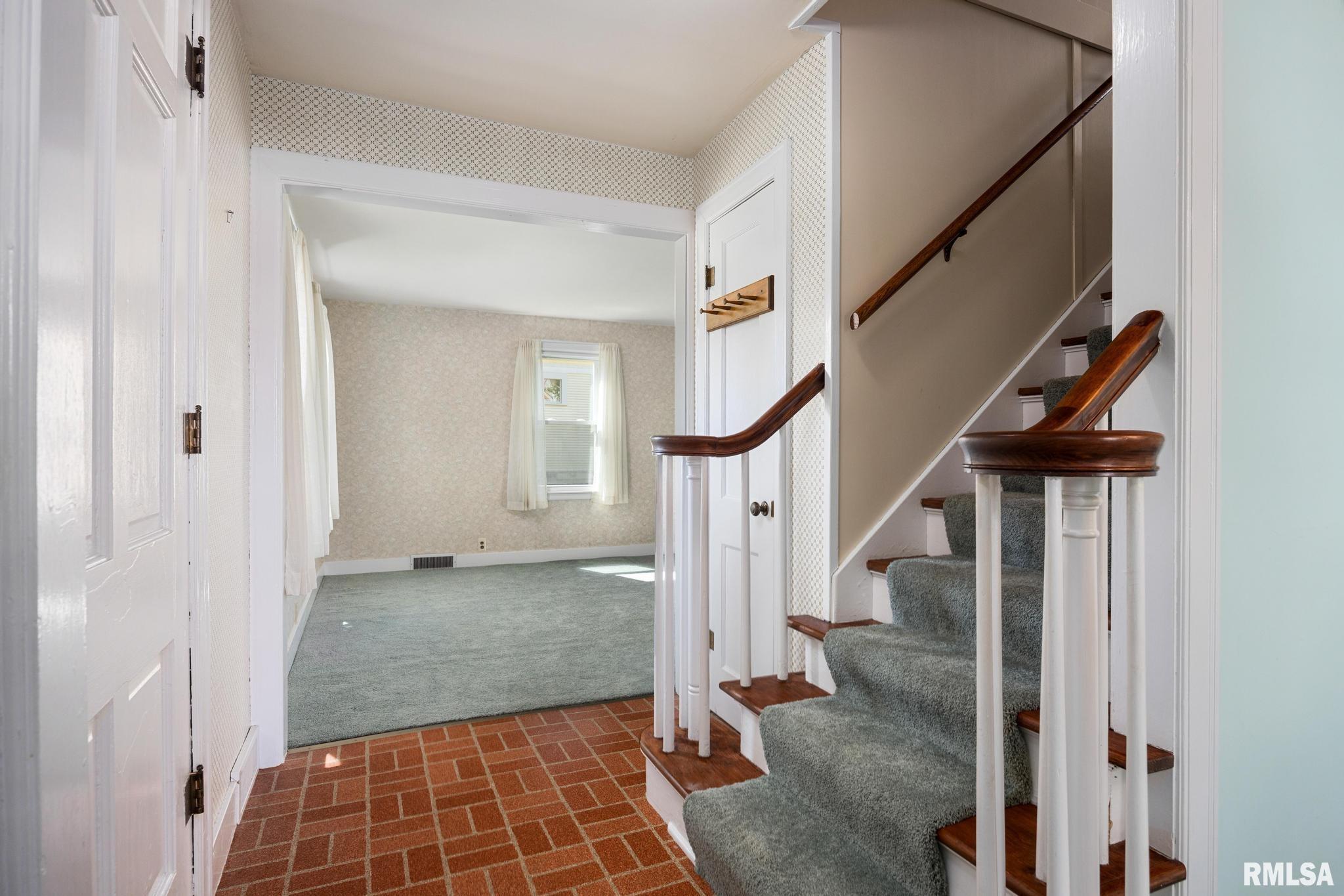 805 Edward Street Henry, IL 61537 - Photo 28 of 61