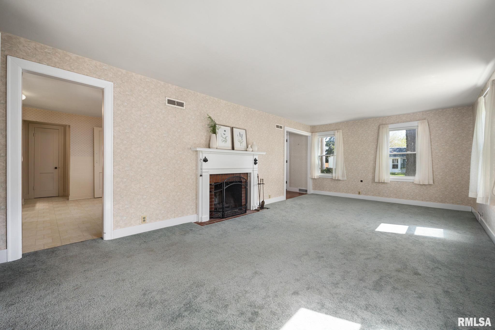 805 Edward Street Henry, IL 61537 - Photo 7 of 61