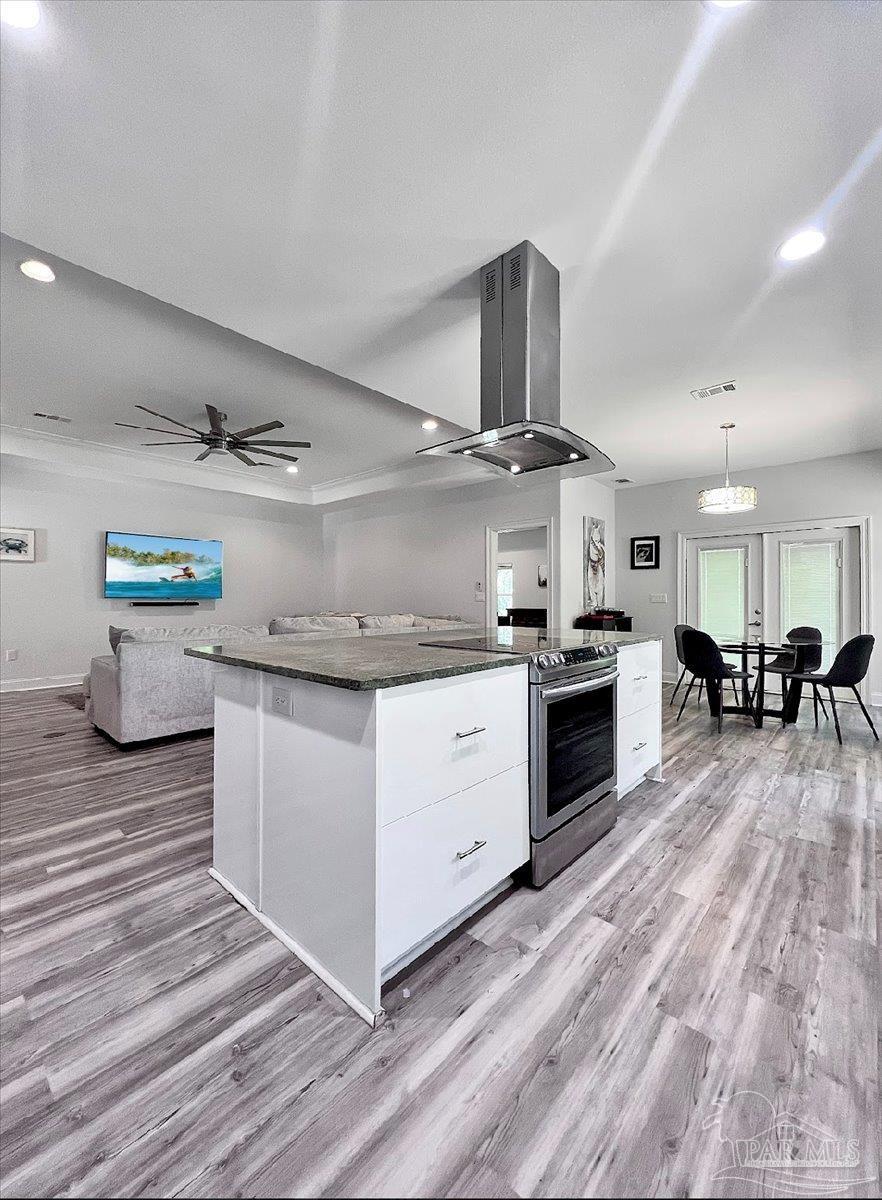 1955 Reagan Road Navarre, FL 32566 - Photo 12 of 42 Gallery Image 12
