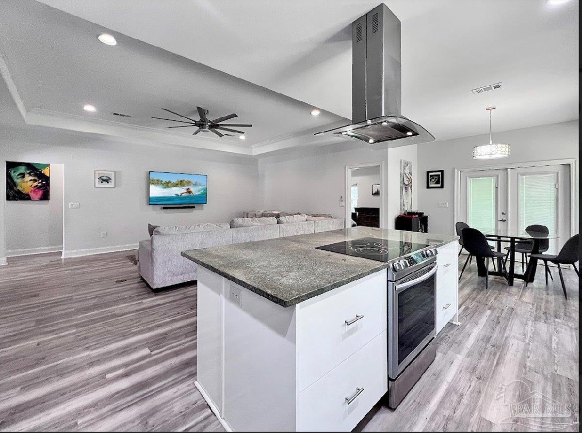 1955 Reagan Road Navarre, FL 32566 - Photo 8 of 42 Gallery Image 8