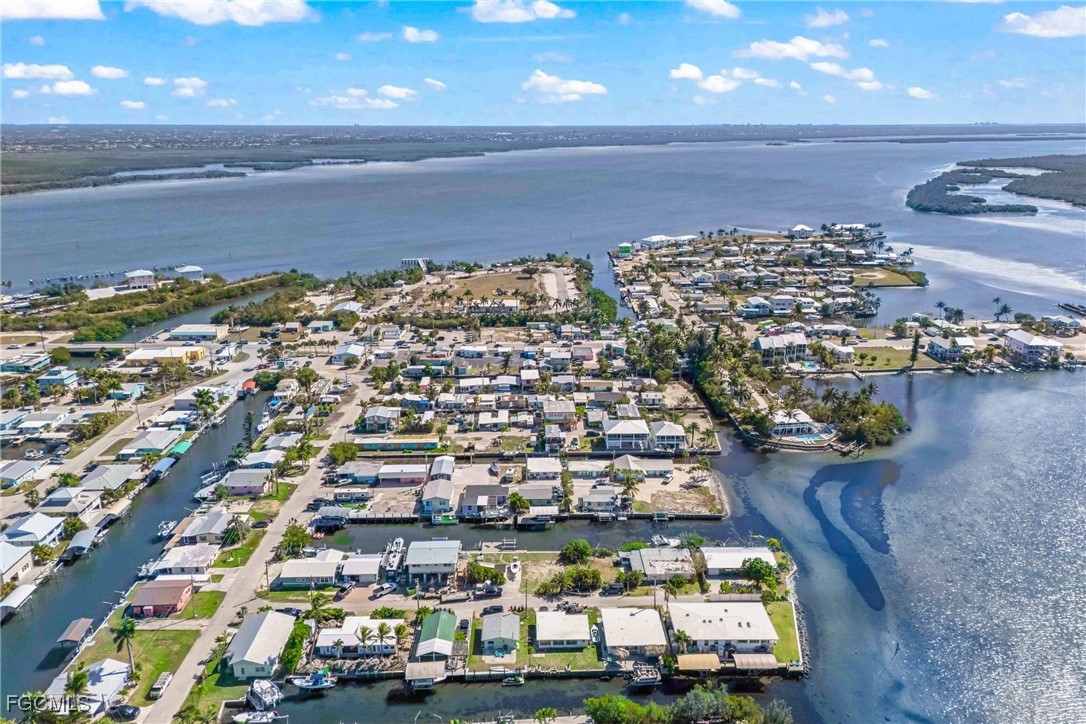 2649 Coco Plum Drive Matlacha, FL 33993 - Photo 4 of 27