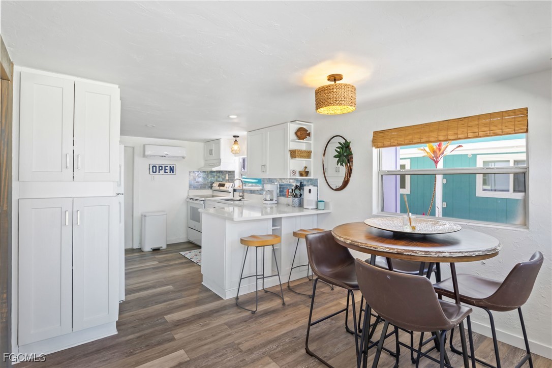 2649 Coco Plum Drive Matlacha, FL 33993 - Photo 9 of 27