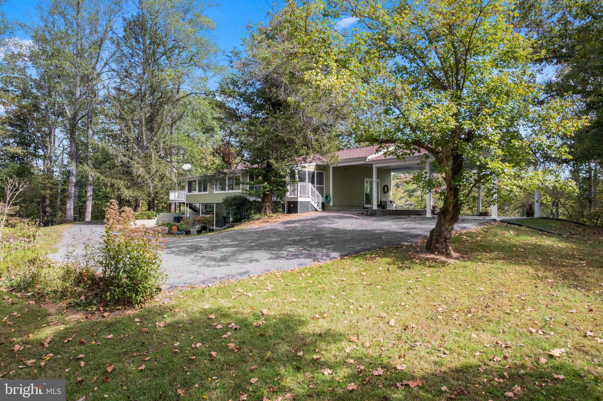 7127 Wilson Road Marshall, VA 20115 - Photo 4 of 50