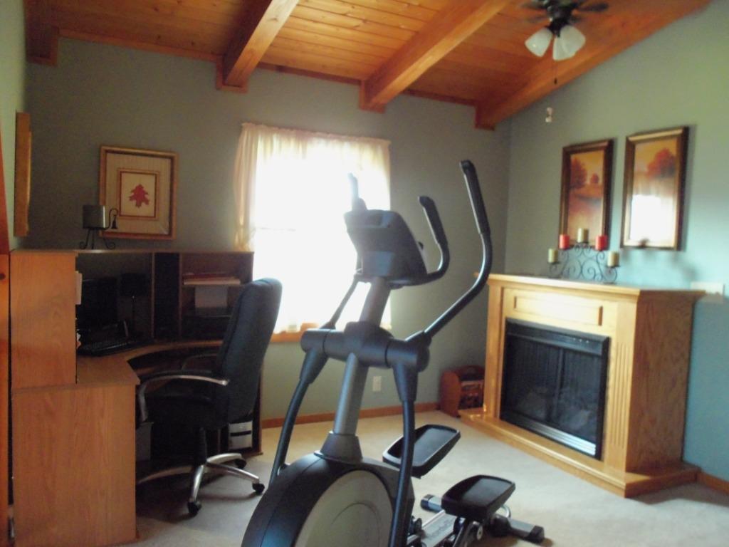 907 Zirkle Road Dandridge, TN 37725 - Photo 13 of 34 Master Loft