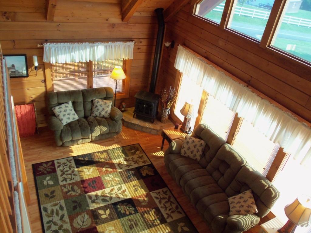 907 Zirkle Road Dandridge, TN 37725 - Photo 19 of 34 Loft View