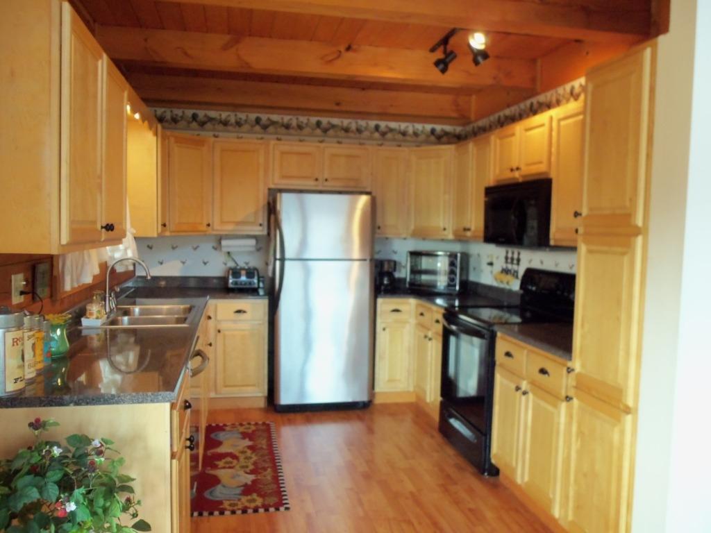 907 Zirkle Road Dandridge, TN 37725 - Photo 3 of 34 Kitchen