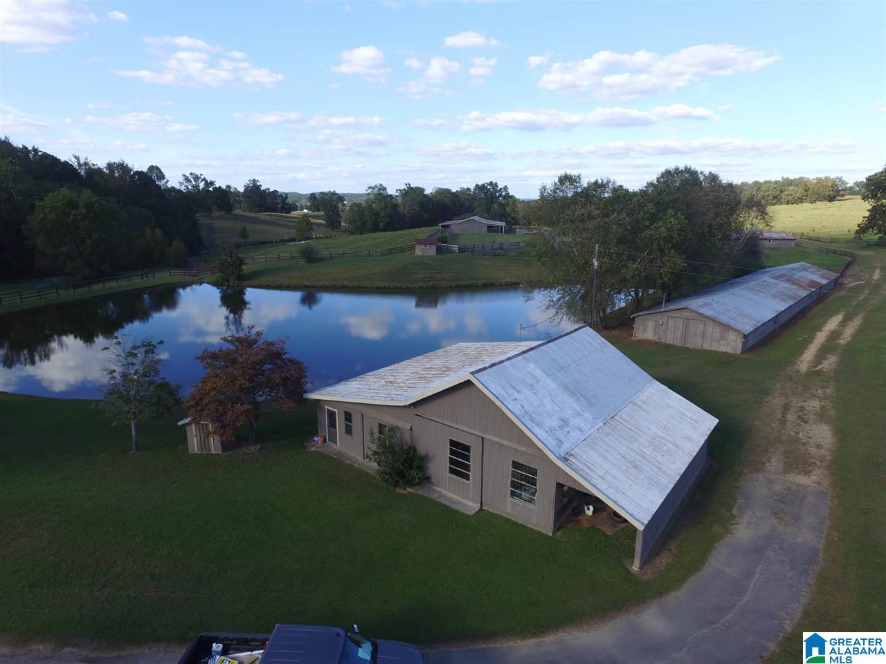 936 Daileys Chapel Road Oneonta, AL 35121 - Photo 1 of 36