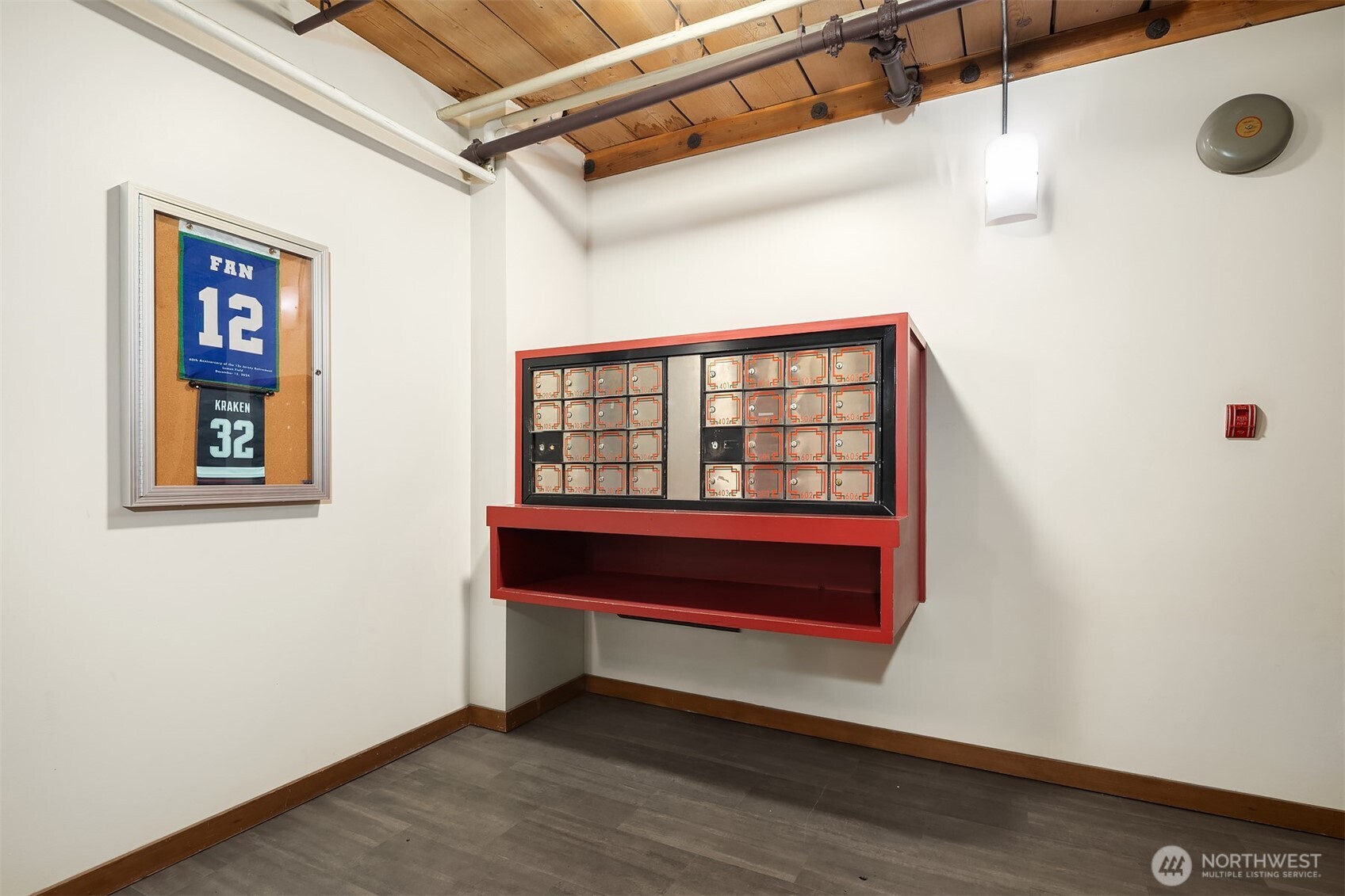 1507 Western Avenue, Unit R201 Seattle, WA 98101 - Photo 15 of 18