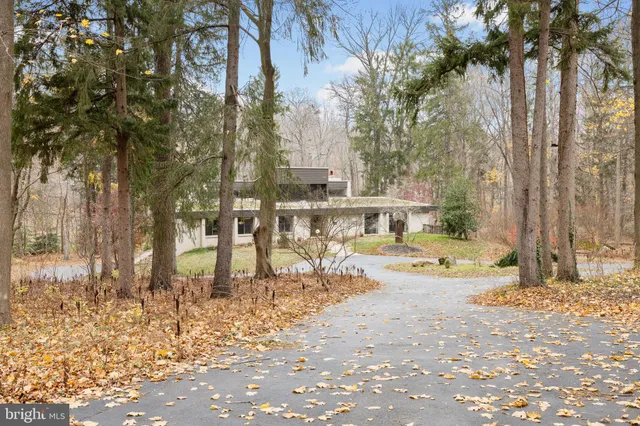 $1,800,000 | 390 South Bryn Mawr Avenue, Bryn Mawr, PA 19010