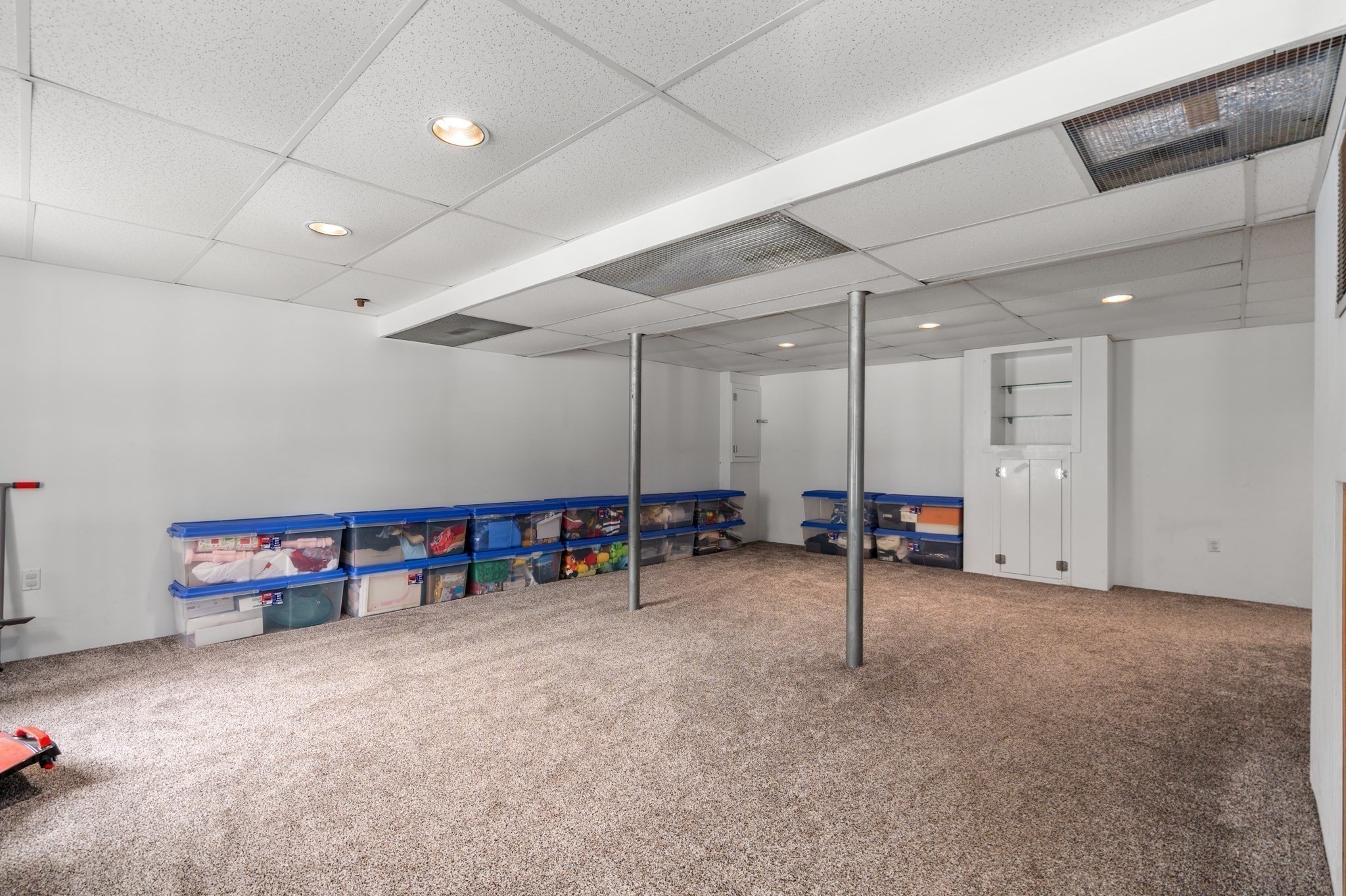 109 Appleton Street Springfield, MA 01108 - Photo 26 of 41 Gallery Image 26