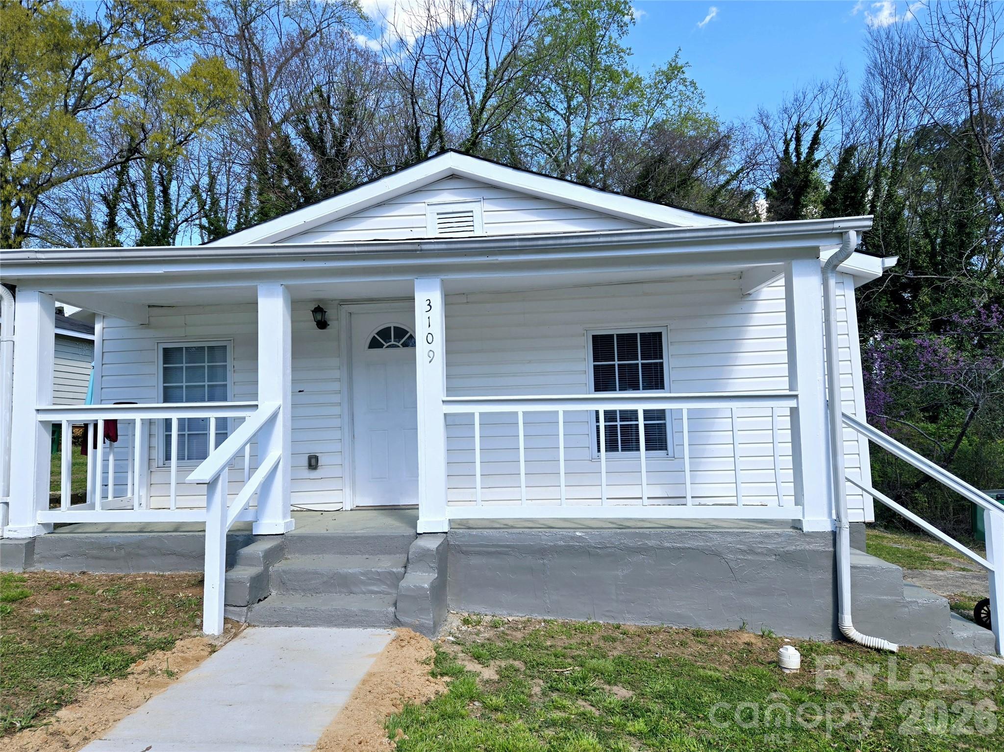 3109 Ridge Avenue Charlotte, NC 28208 - Photo 2 of 9 Gallery Image 2