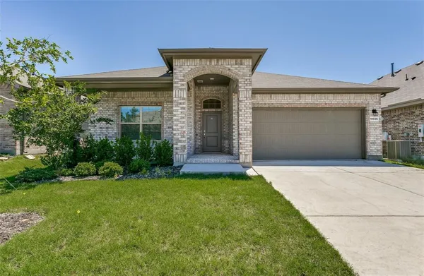 $2,490 | 11536 Wolfhound Drive, Haslet, TX 76052