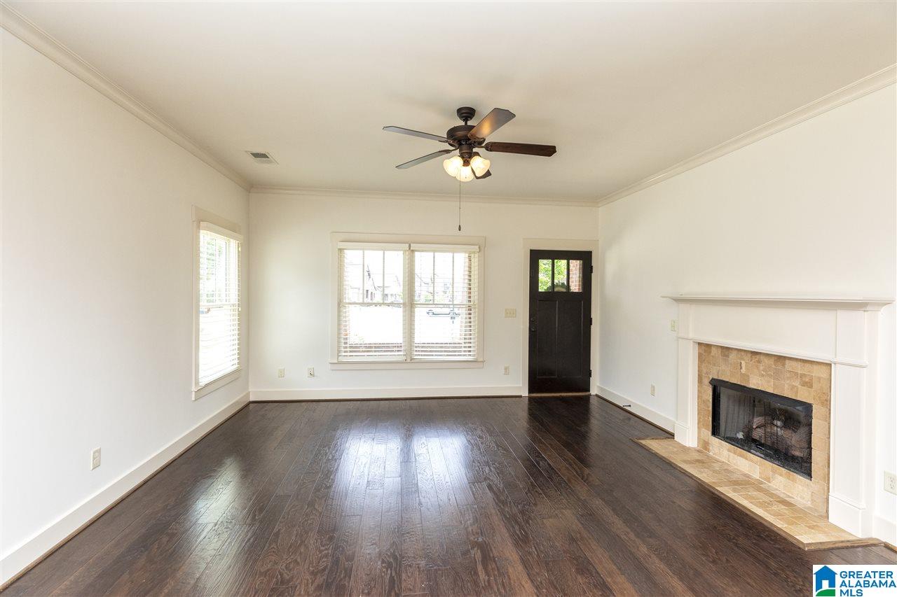 4938 Hawthorne Place Chelsea, AL 35043 - Photo 3 of 40