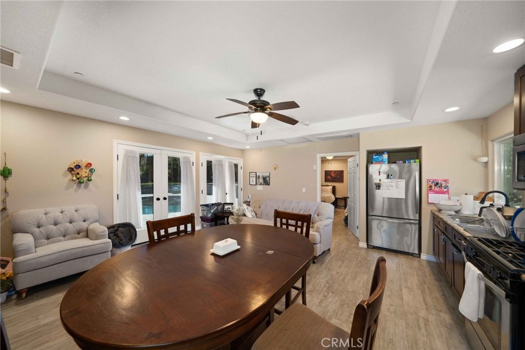 7455 Jola Drive, Unit B Riverside, CA 92506 - Photo 5 of 14 Gallery Image 5