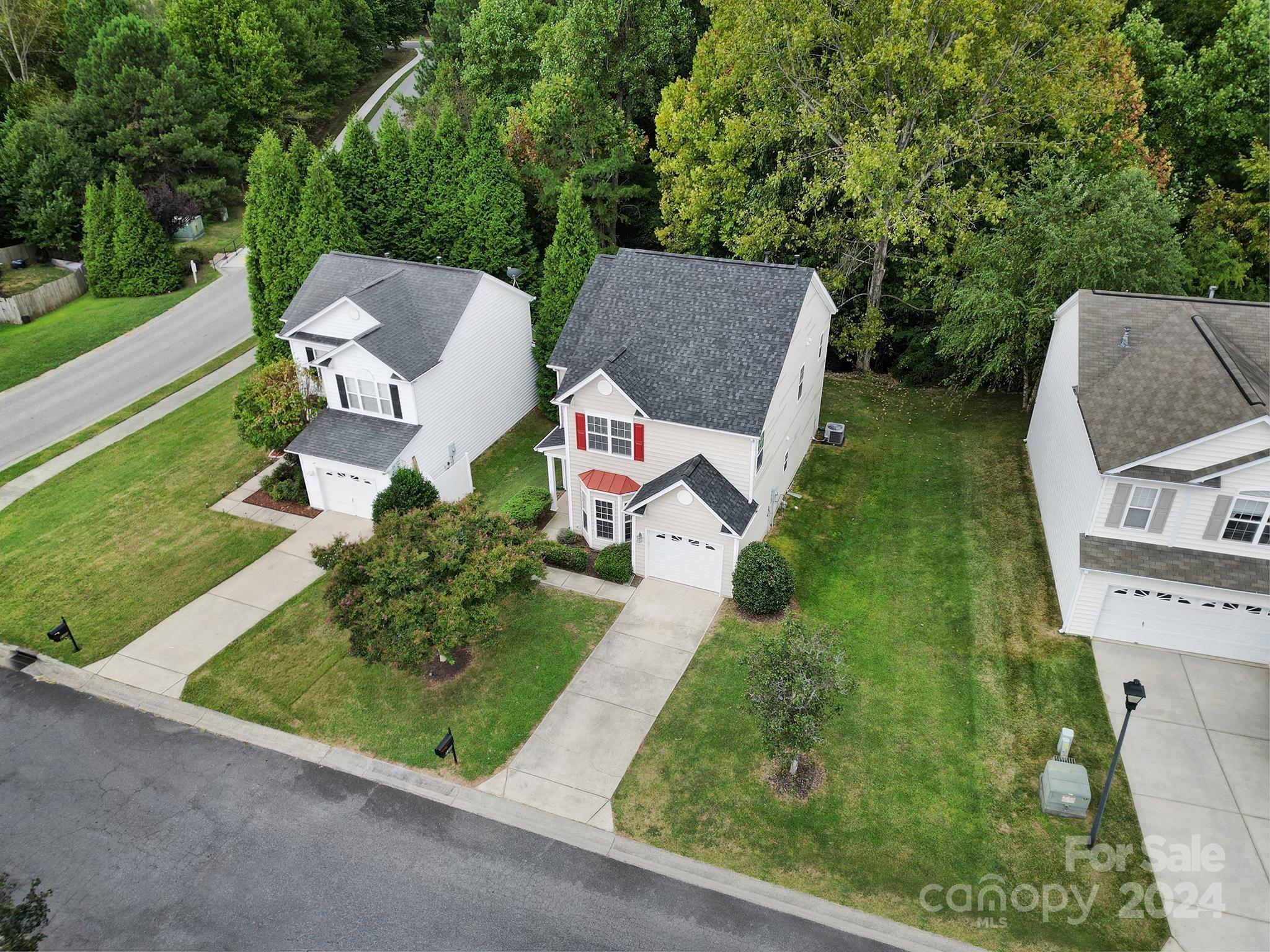 3305 Adair Marble Street Fort Mill, SC 29708 - Photo 33 of 38 an aerial view of a house having yard