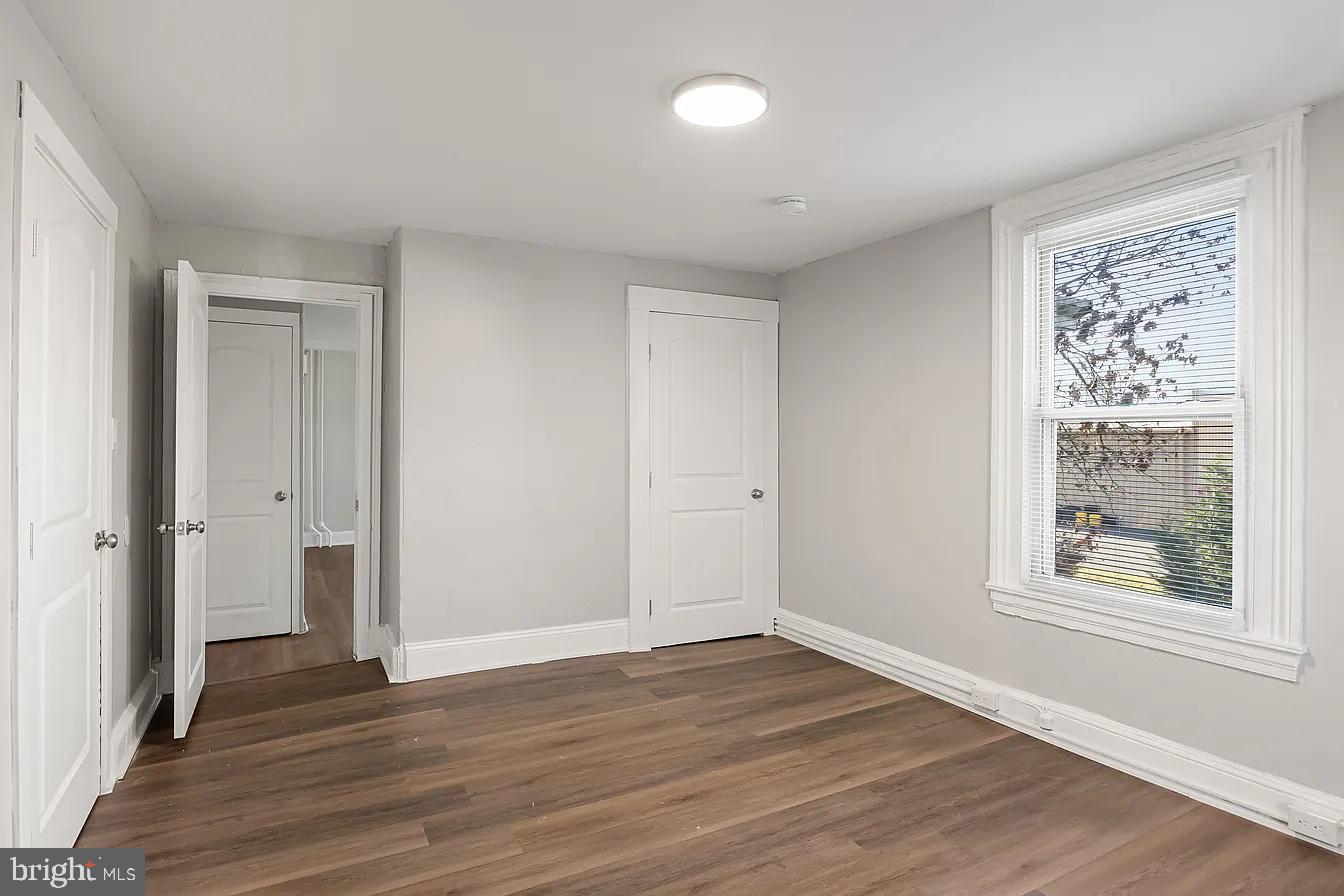 212 Warren Street, Unit 6 Beverly, NJ 08010 - Photo 8 of 11