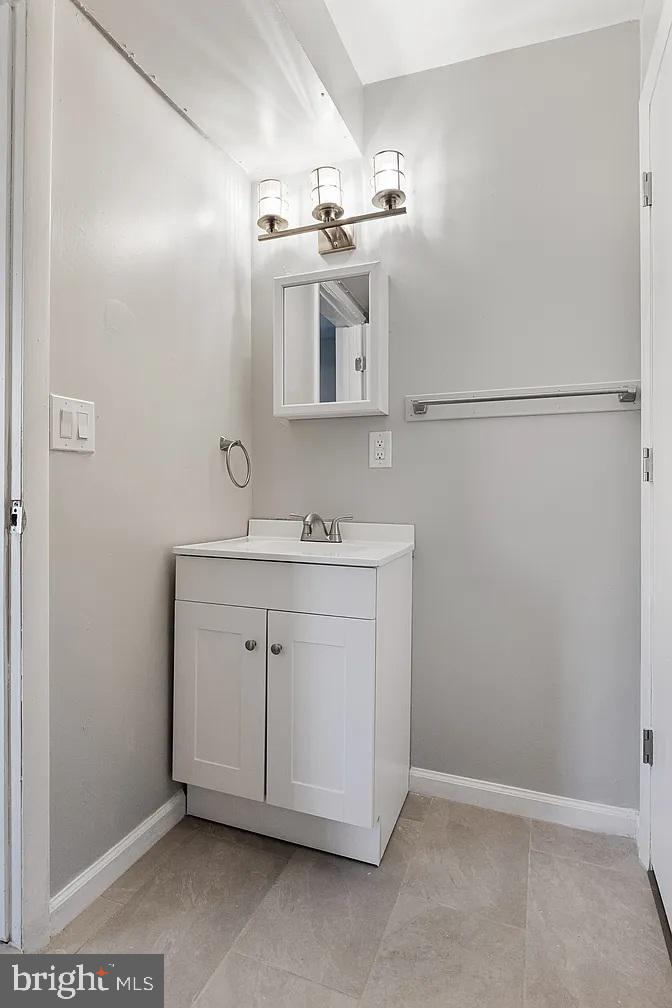 212 Warren Street, Unit 6 Beverly, NJ 08010 - Photo 10 of 11