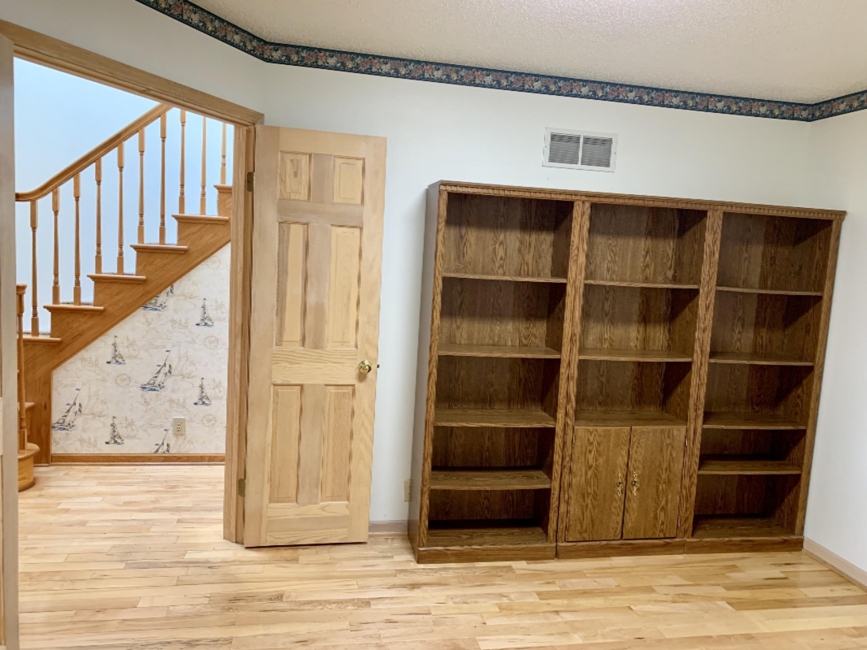1192 Golf Road Benton Harbor, MI 49022 - Photo 18 of 76 IMG_8465