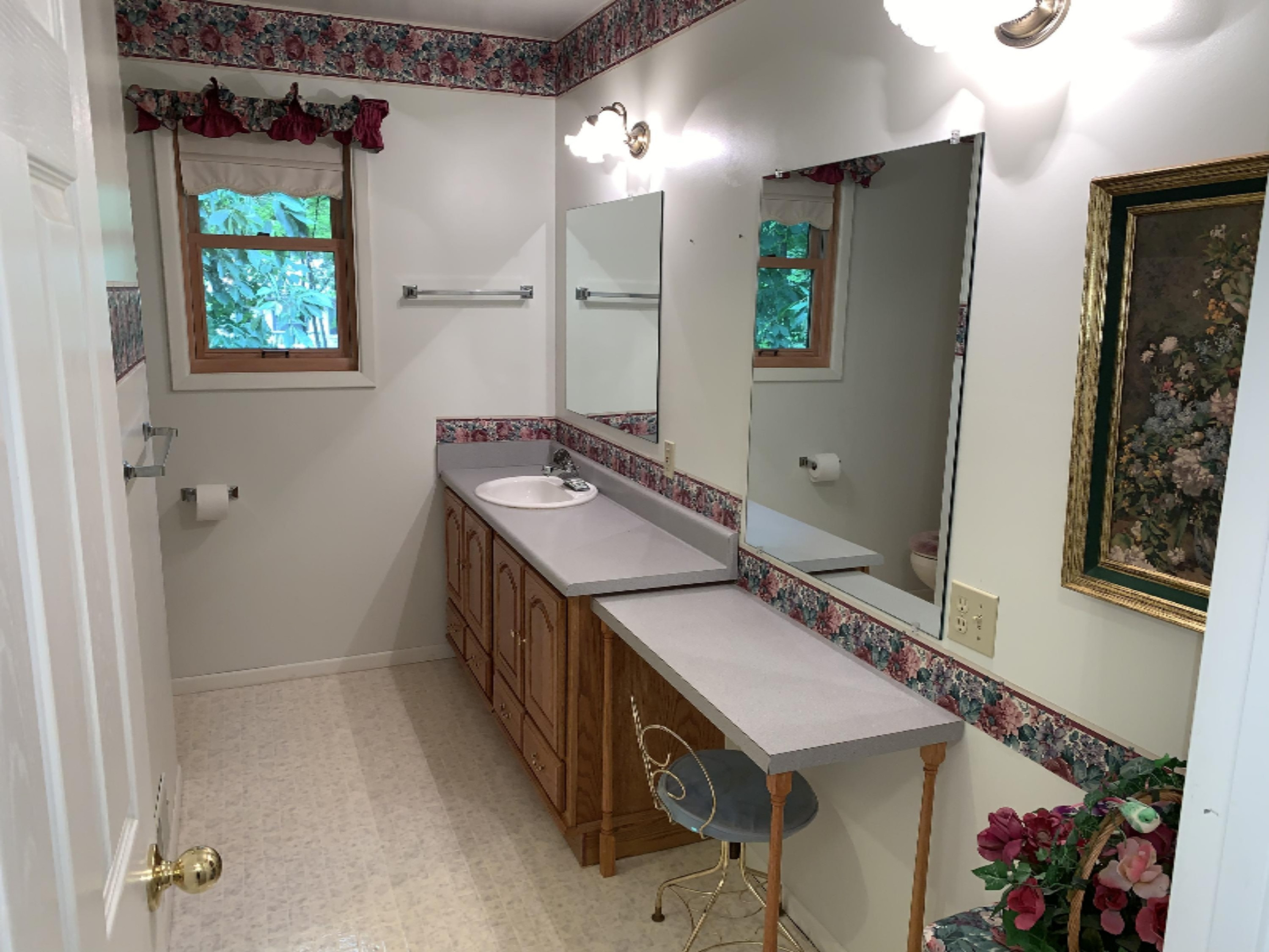 1192 Golf Road Benton Harbor, MI 49022 - Photo 41 of 76 IMG_8784