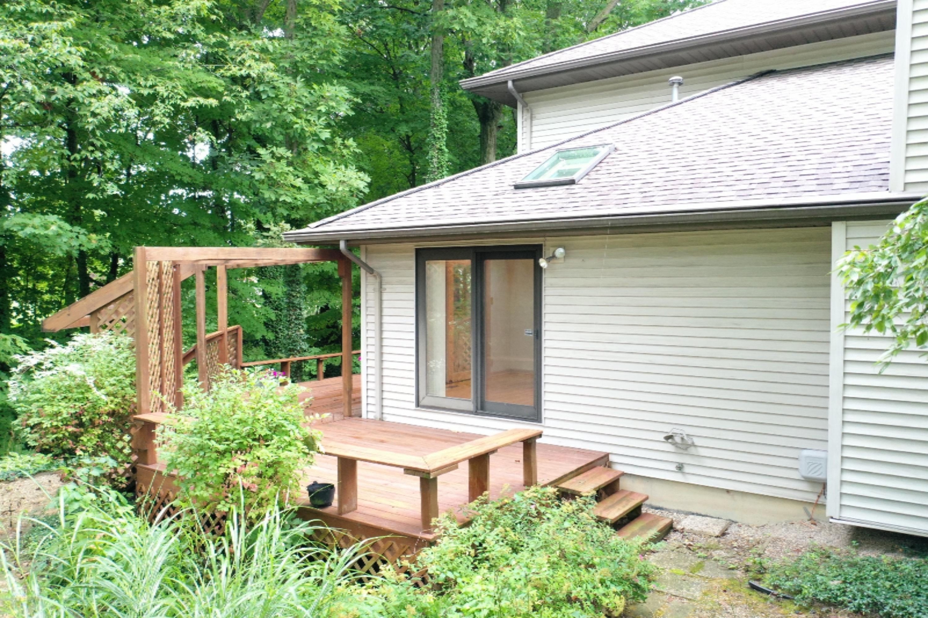 1192 Golf Road Benton Harbor, MI 49022 - Photo 58 of 76 DJI_0232