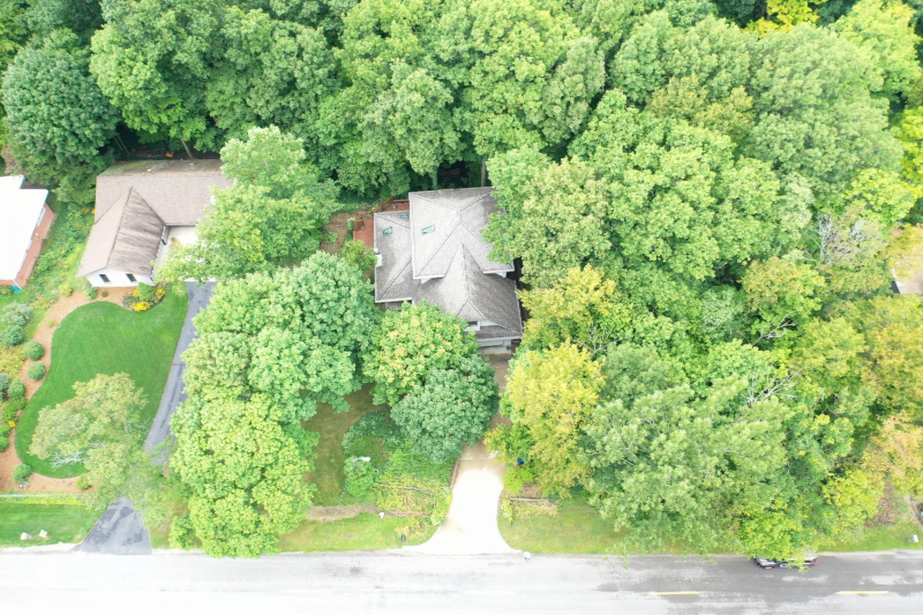 1192 Golf Road Benton Harbor, MI 49022 - Photo 66 of 76 DJI_0219
