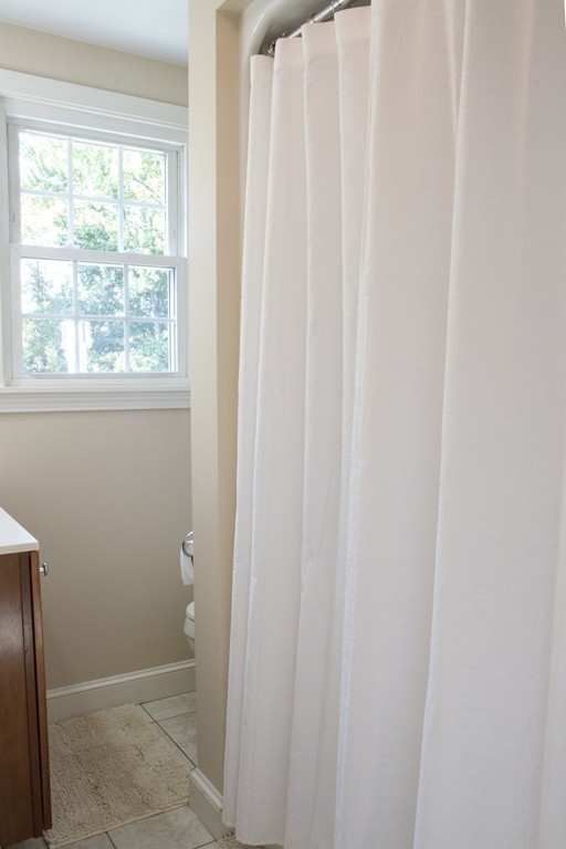 28 Fox Hill Road Shrewsbury, MA 01545 - Photo 19 of 26 Gallery Image 19