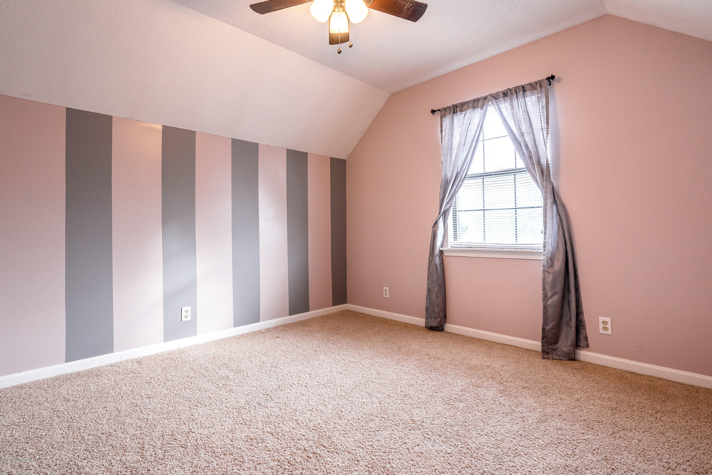 12208 Ridgemont Road Louisville, KY 40229 - Photo 30 of 46 12208 Ridgemont Road-42