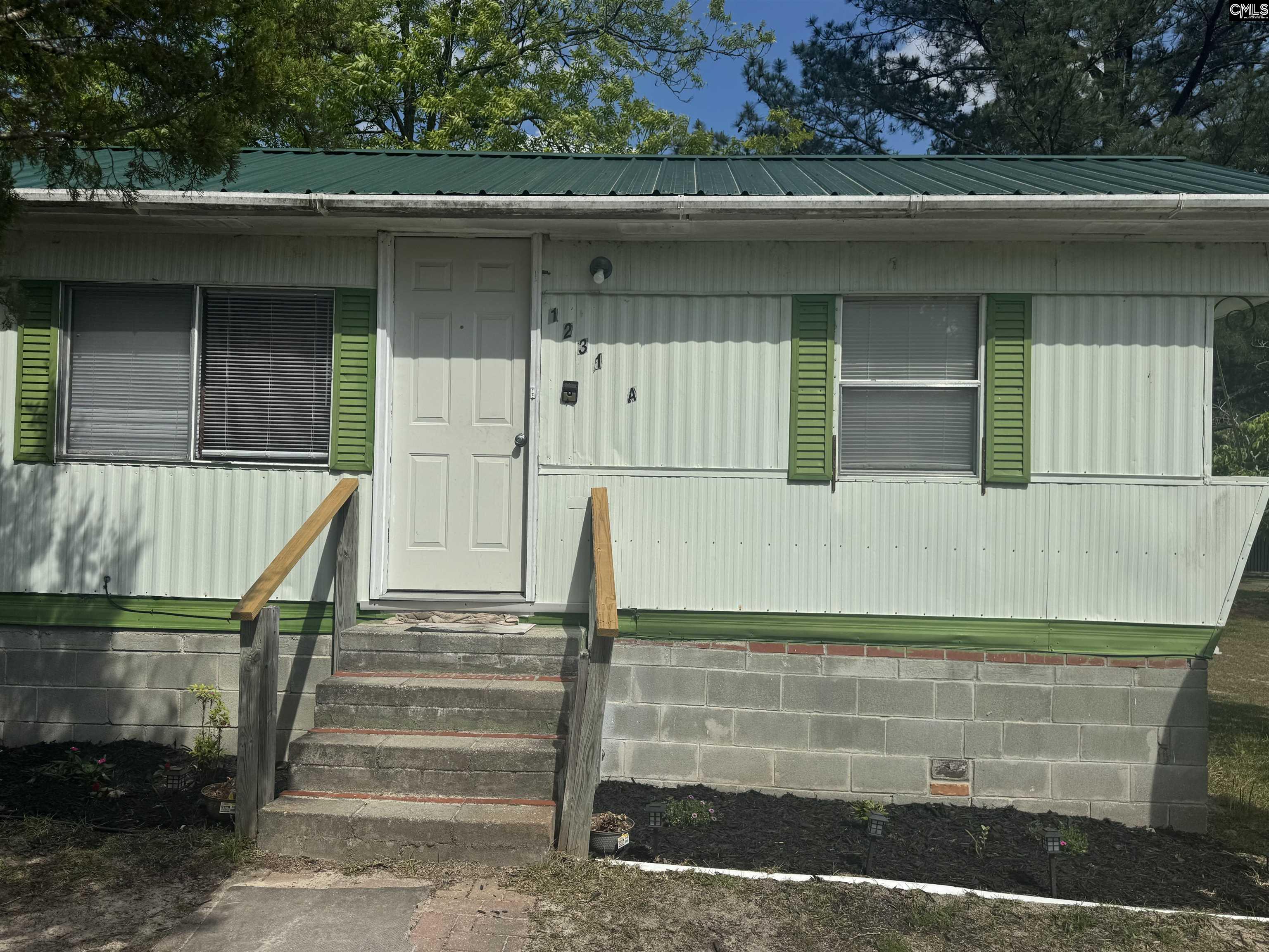 1231 A Seegars Mill Road Camden, SC 29020 - Photo 2 of 9