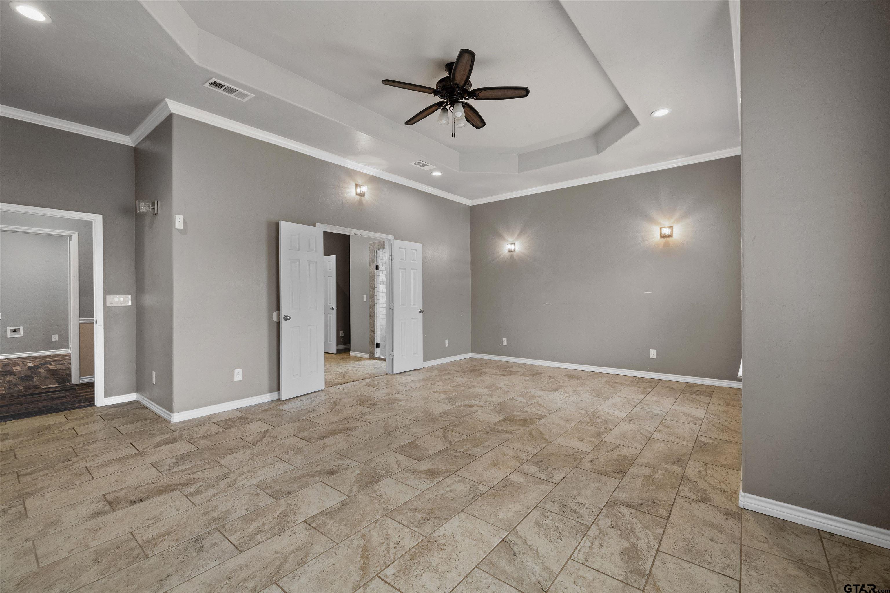 5796 Highway 271 Pittsburg, TX 75686 - Photo 13 of 43 a view of an empty room