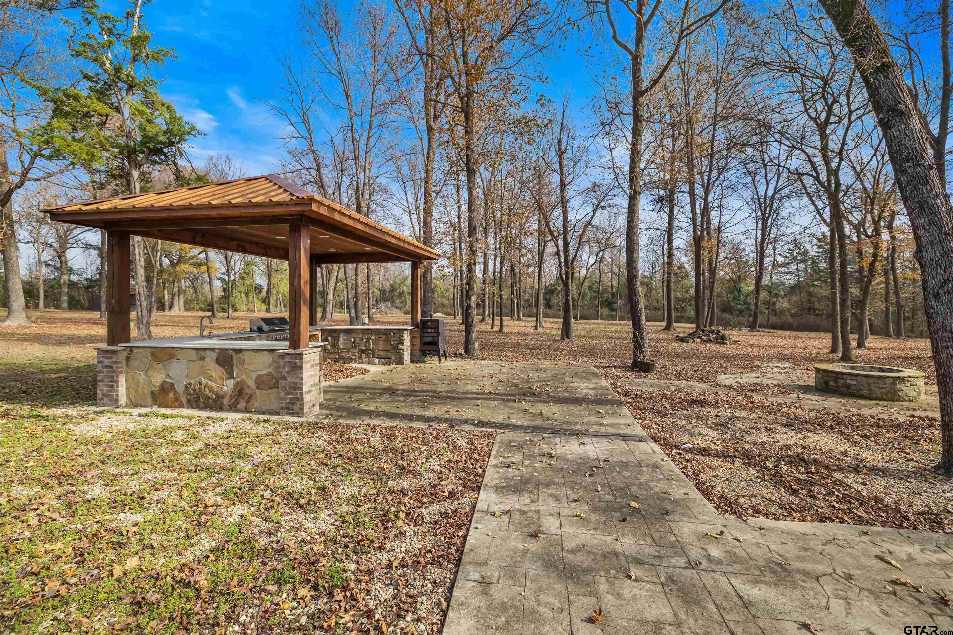 5796 Highway 271 Pittsburg, TX 75686 - Photo 37 of 43 a view of backyard with green space