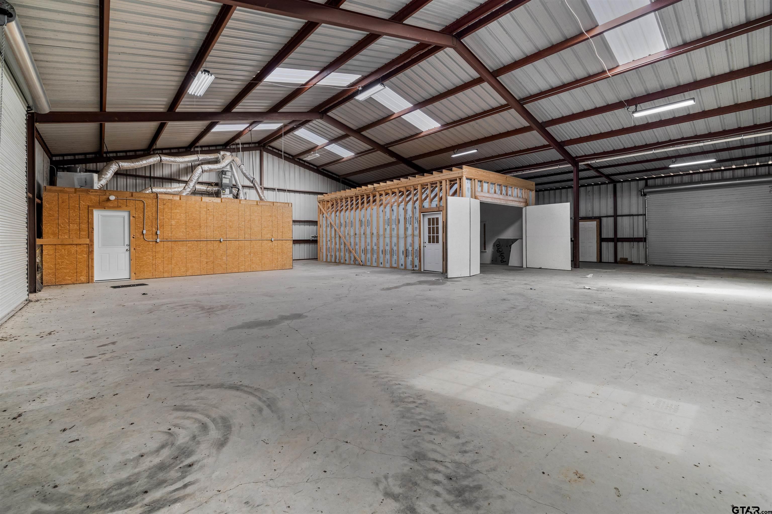 5796 Highway 271 Pittsburg, TX 75686 - Photo 5 of 43 a view of empty room
