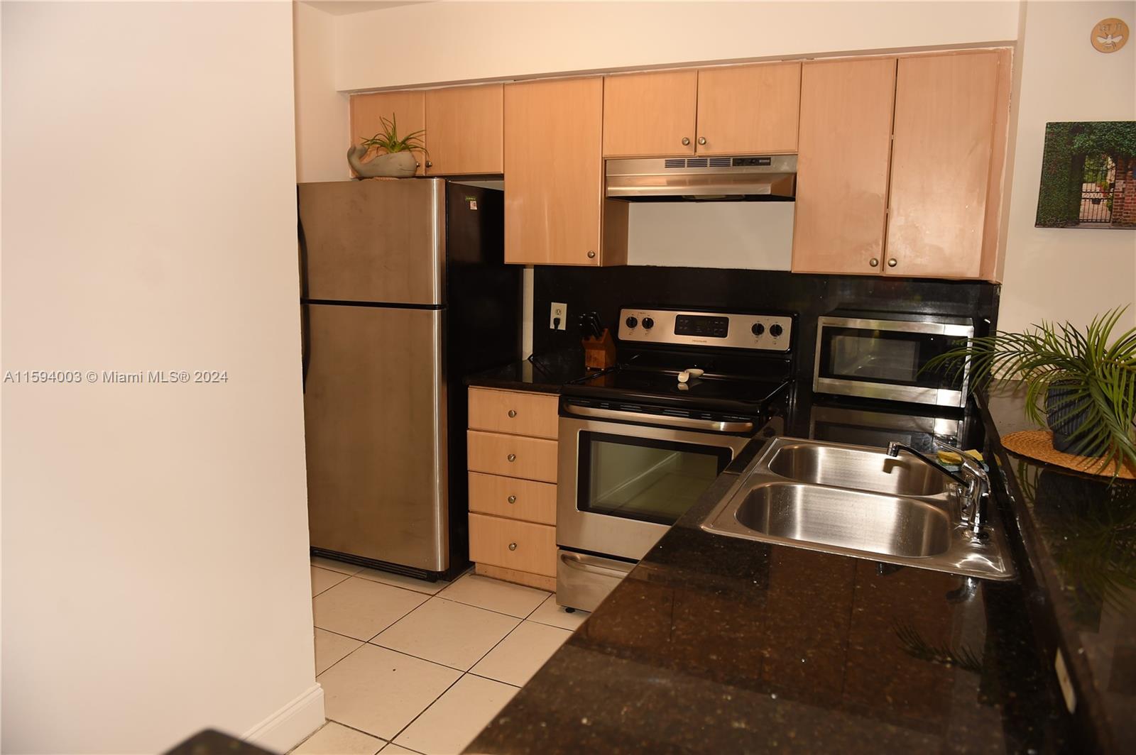 650 South Park Road, Unit 235 Hollywood, FL 33021 - Photo 16 of 40 Gallery Image 16