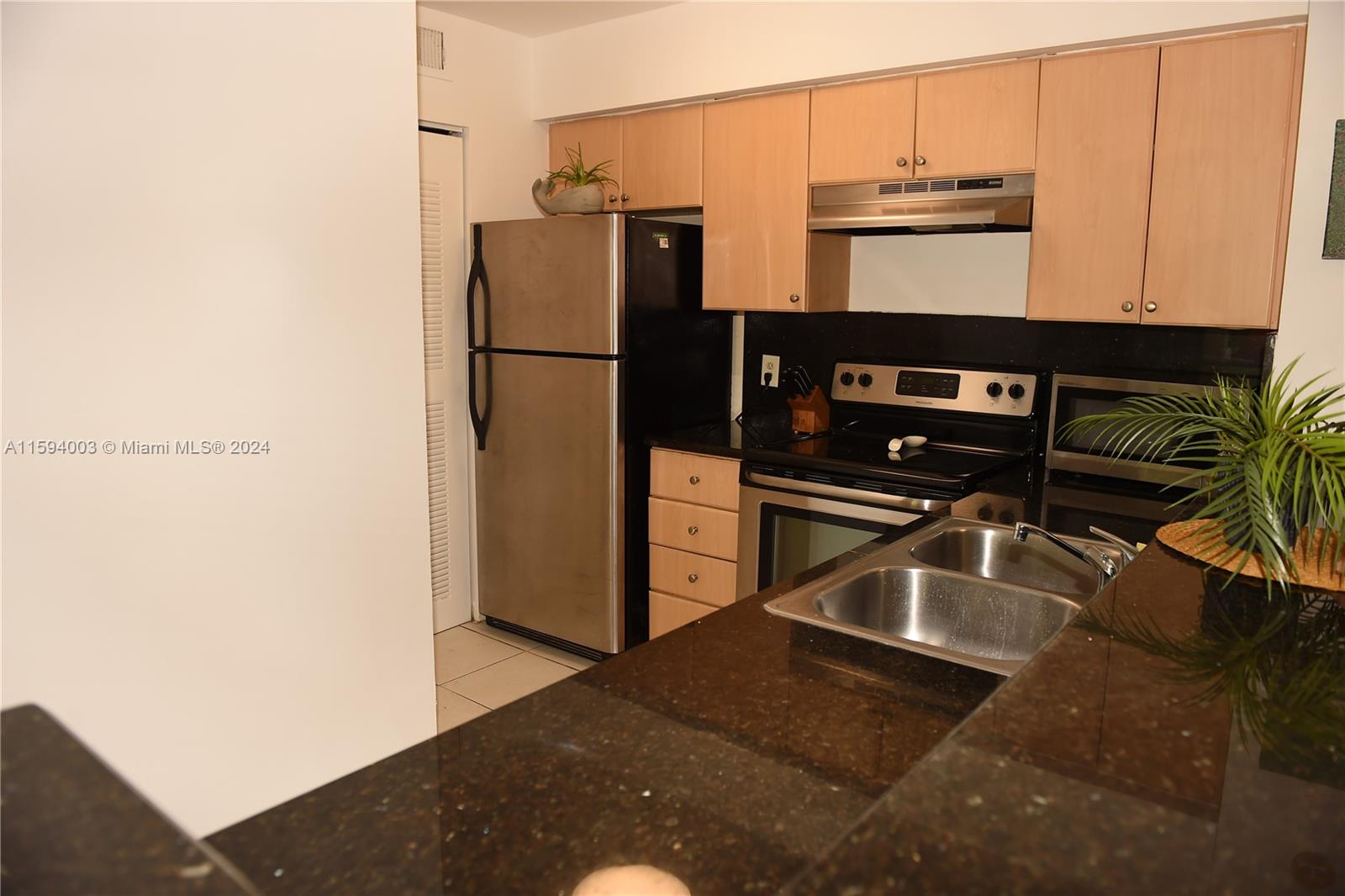 650 South Park Road, Unit 235 Hollywood, FL 33021 - Photo 18 of 40 Gallery Image 18