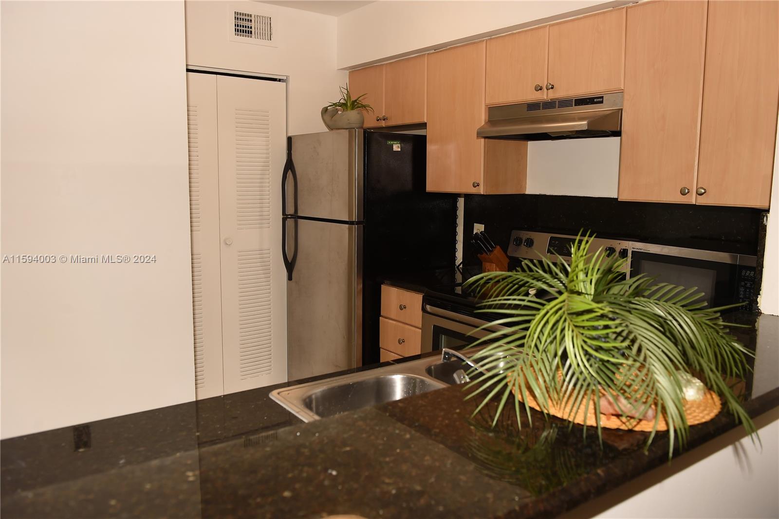 650 South Park Road, Unit 235 Hollywood, FL 33021 - Photo 20 of 40 Gallery Image 20