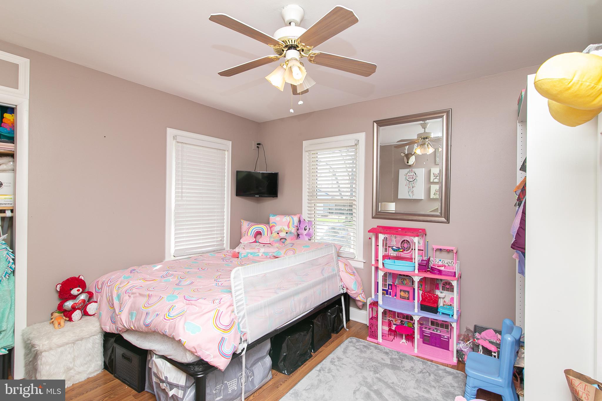 651 Sunset Avenue Maple Shade, NJ 08052 - Photo 15 of 30 Bedroom 2