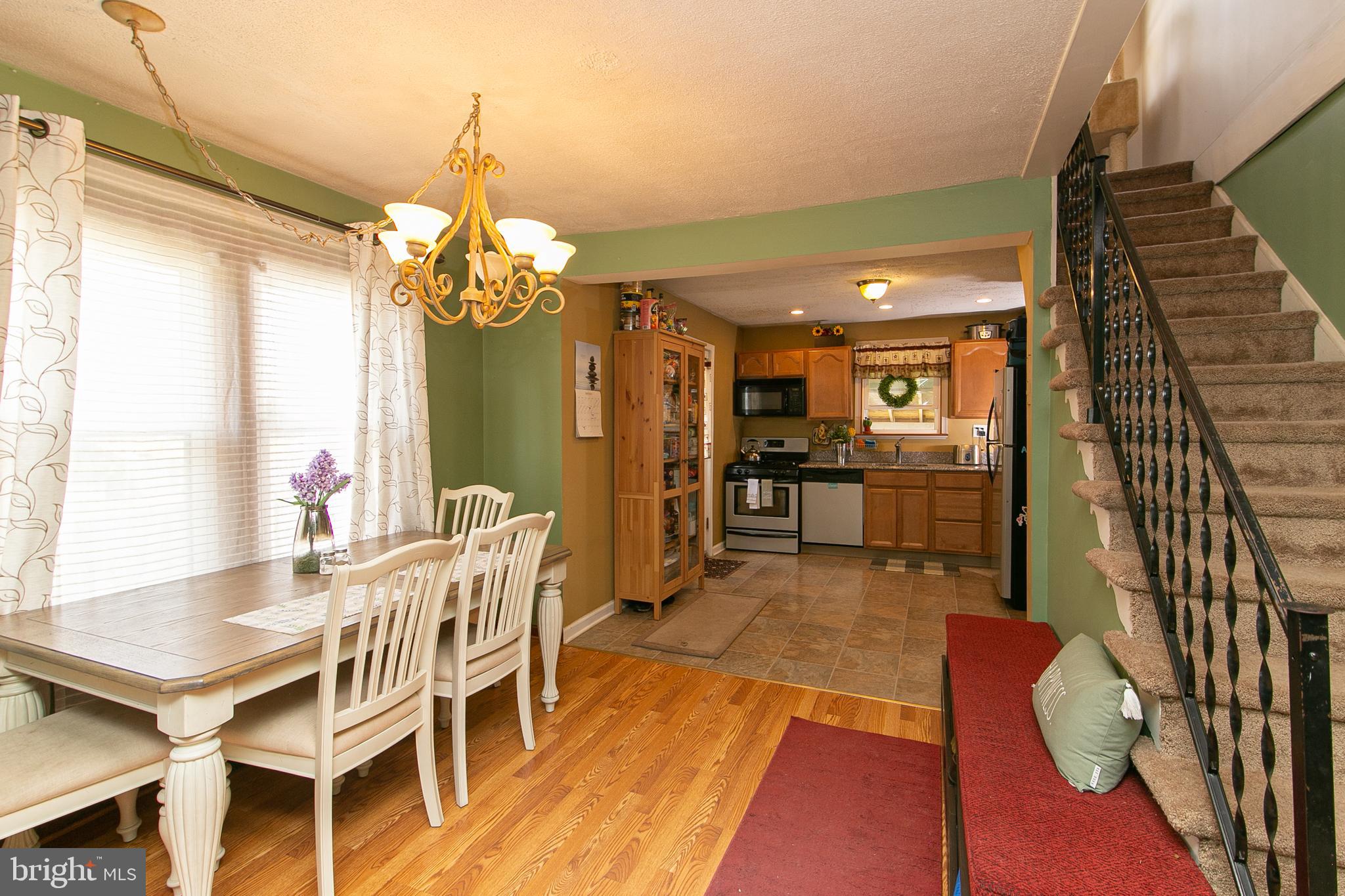 651 Sunset Avenue Maple Shade, NJ 08052 - Photo 7 of 30
