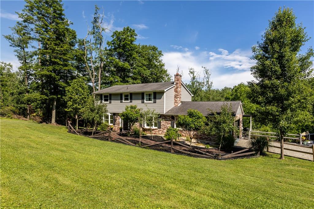 2780 Farm Spur Road North Huntingdon, PA 15642 - Photo 2 of 34