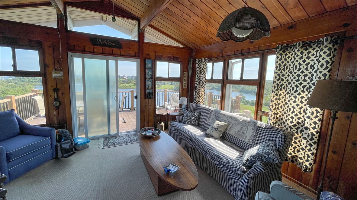 539 Center Road Block Island, RI 02807 - Photo 11 of 43 solarium with sliders to deck
