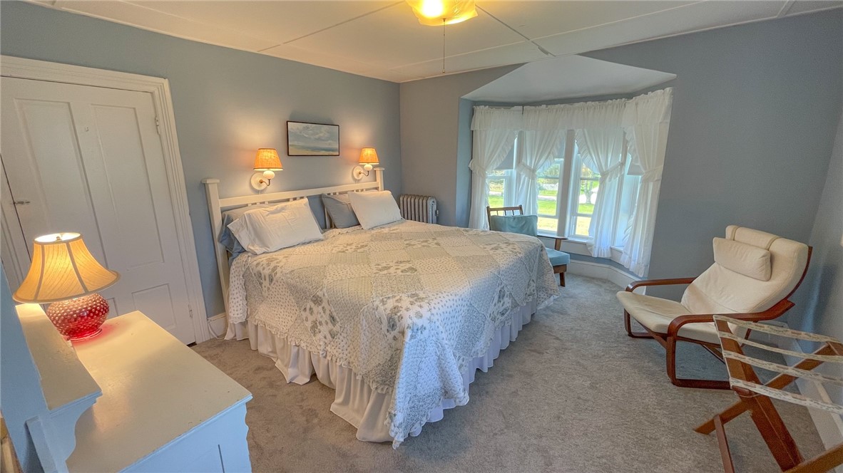 539 Center Road Block Island, RI 02807 - Photo 15 of 43 guest room