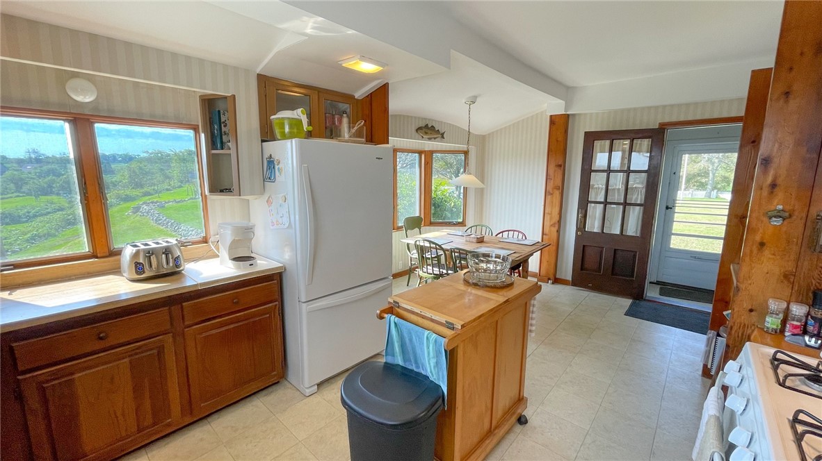 539 Center Road Block Island, RI 02807 - Photo 8 of 43 kitchen showing entrance from porch