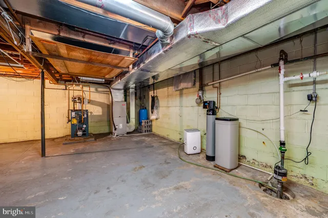 $339,900 | 52 Crystal Cave Road, Kutztown, PA 19530