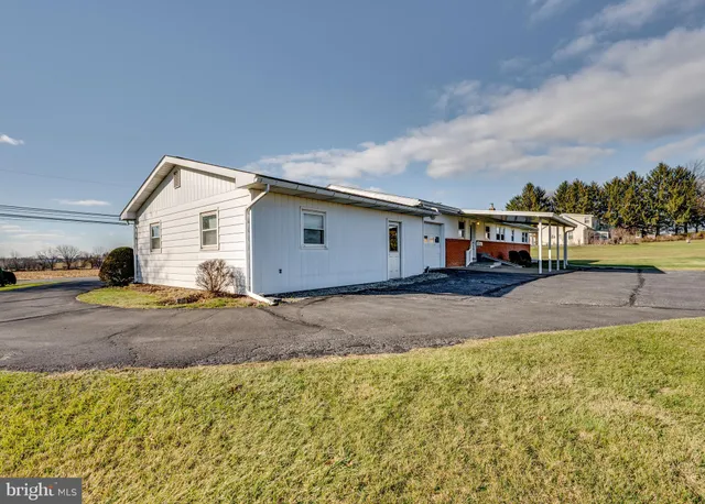 $339,900 | 52 Crystal Cave Road, Kutztown, PA 19530