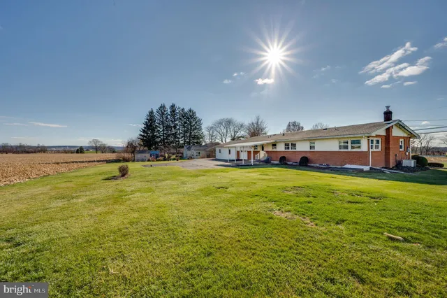 $339,900 | 52 Crystal Cave Road, Kutztown, PA 19530