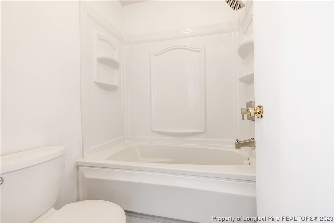 5447 Archer Road Hope Mills, NC 28348 - Photo 24 of 30 Gallery Image 24