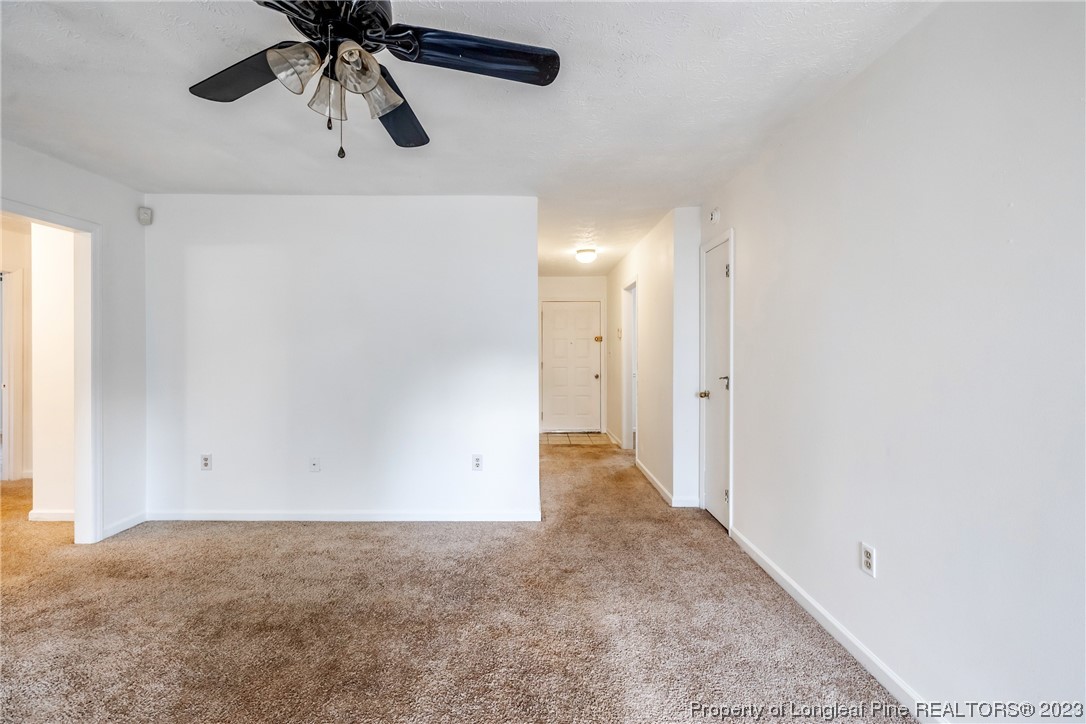 5447 Archer Road Hope Mills, NC 28348 - Photo 4 of 30 Gallery Image 4