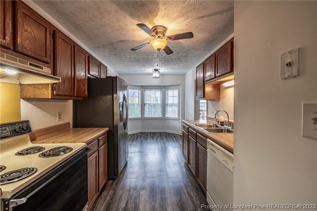5447 Archer Road Hope Mills, NC 28348 - Photo 10 of 30 Gallery Image 10