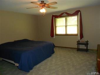 13304 Field Crest Road Highland, IL 62249 - Photo 12 of 21