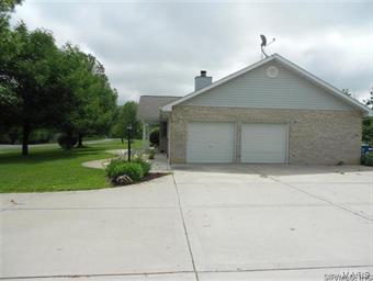 13304 Field Crest Road Highland, IL 62249 - Photo 20 of 21