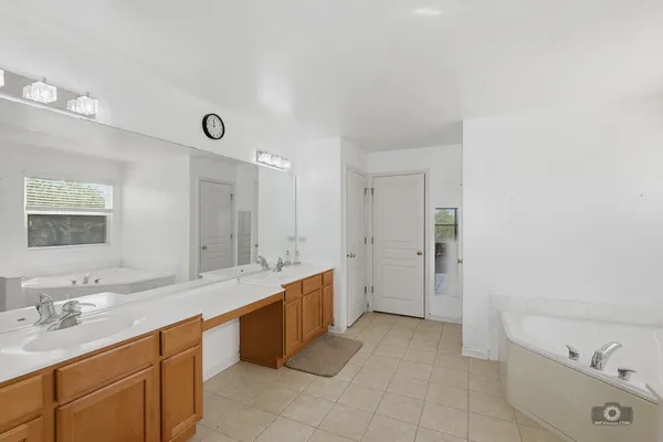 $650,000 | 385 Marshall Ash Street, Bolingbrook, IL 60490
