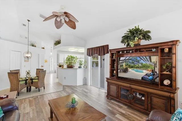 $399,900 | 48 Wheeling Lane, Palm Coast, FL 32164